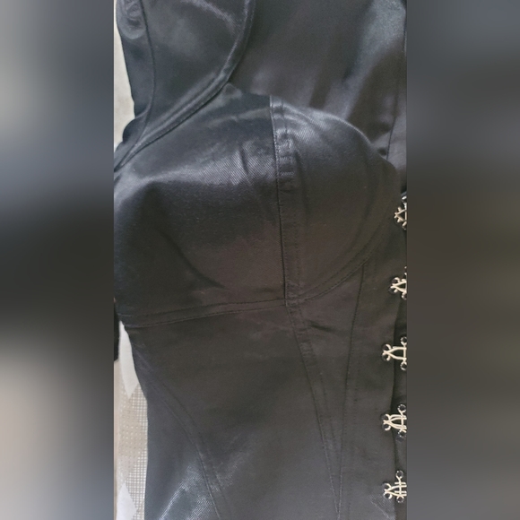 Arden B top - Picture 7 of 7